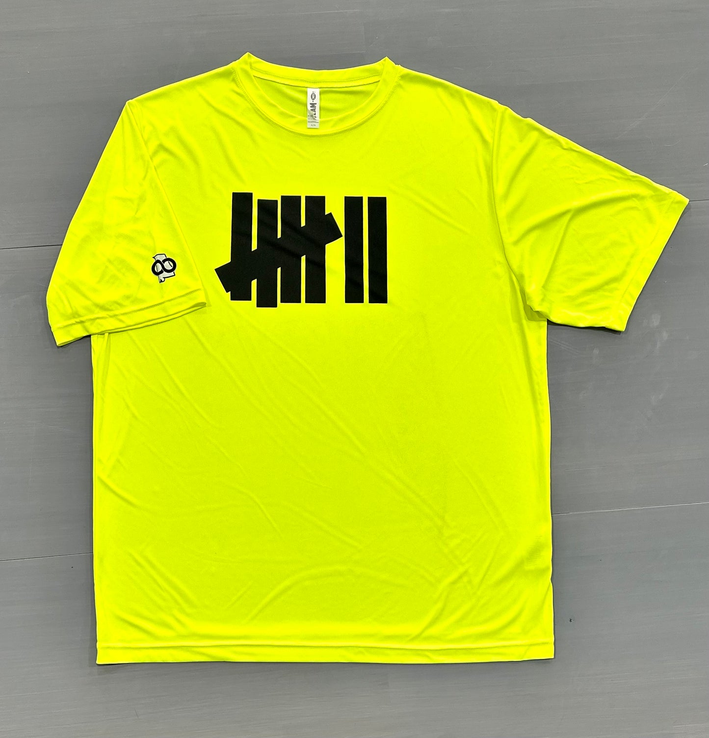 ‘The 7’ Volt Tee